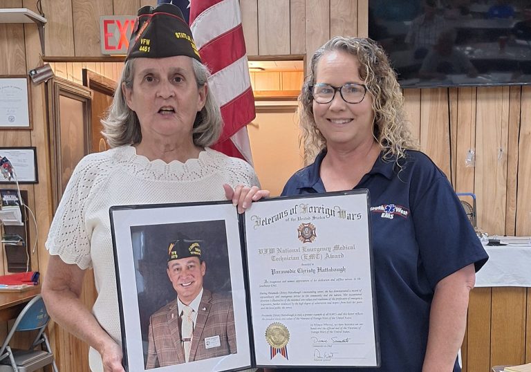 Scott County Paramedic Receives National VFW Award