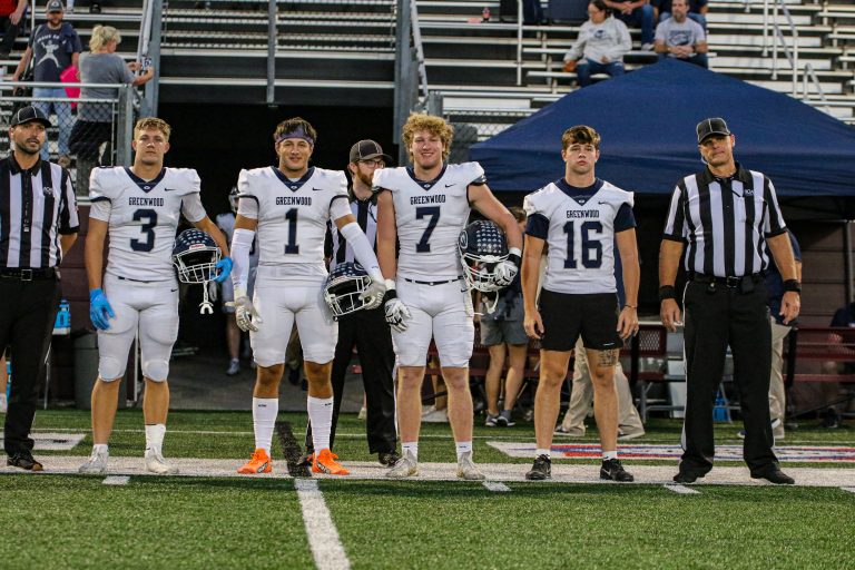 Bulldogs Improve to 6-0