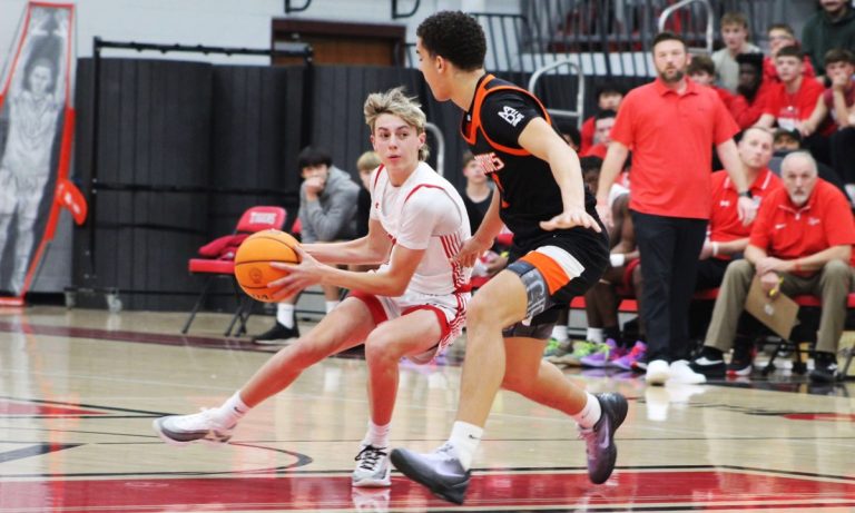 SR Tigers Fall In Hard Fought War Against Warriors