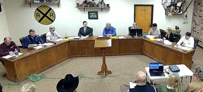 Waldron City Council Agrees to Assist Senior Center