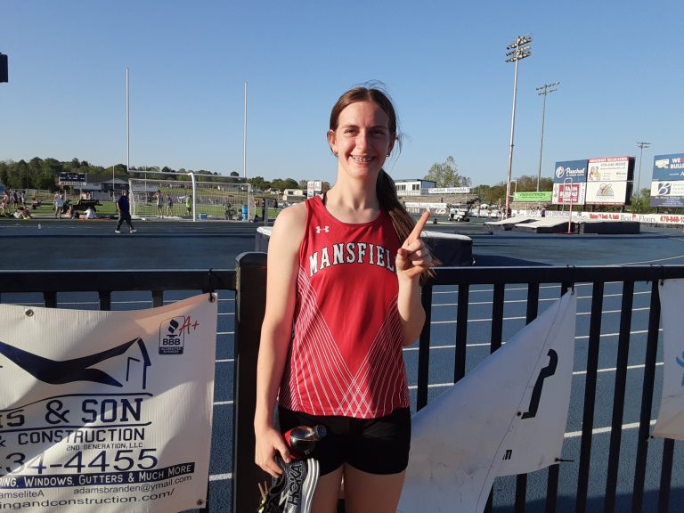 Lowery Joins 5’ Club Prequalifies to State