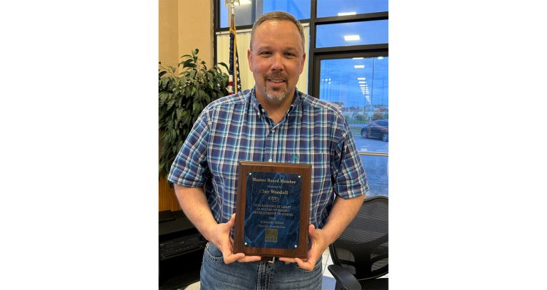 Woodall Receives ASBA Master Board Member Recognition