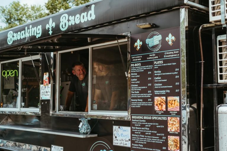 Breaking Bread Food Truck Delivers Big Taste to Lavaca