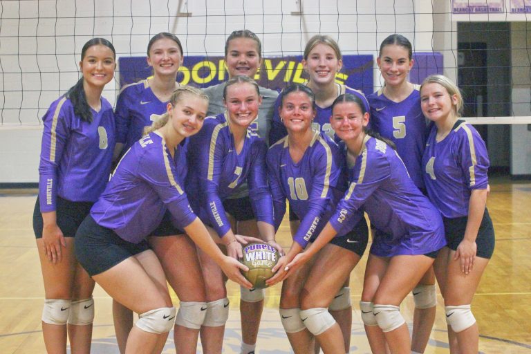 Diffee’s Serving Surge Sparks Comeback Win in Annual Purple-White Showdown
