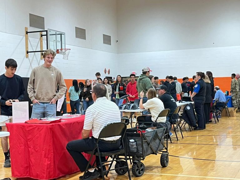 Waldron High School to Host “Bulldog Futures Day”