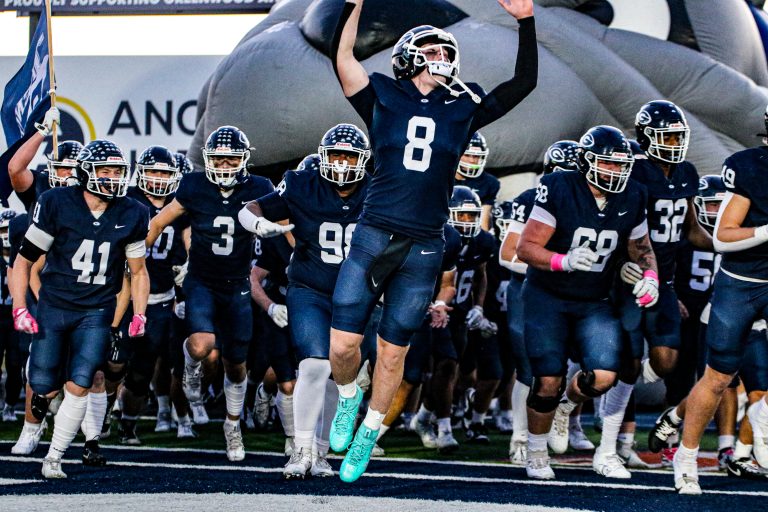 Bulldogs Tame The Panthers 42-0