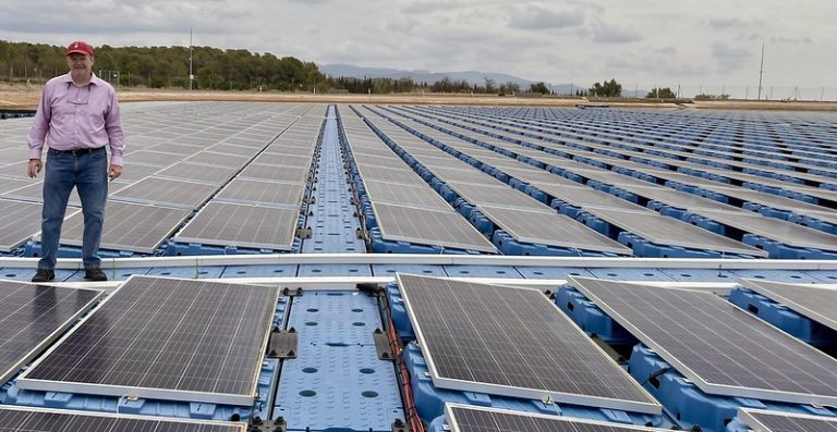 New project ‘floats’ idea of solar panels on irrigation reservoirs